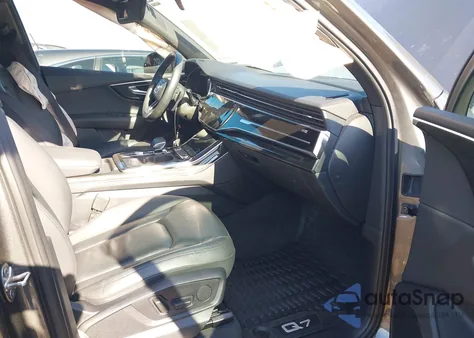 2021 Audi Q7 Premium Plus 45 Tfsi Quattro Tiptronic z USA, uszkodzony, nr VIN WA1LJAF75MD028759